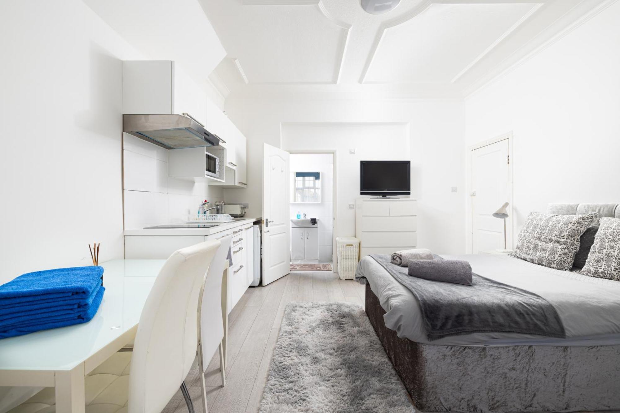 Bright Studio On Golders Green Road Londres Exterior foto